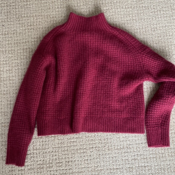 Aritzia Judith Cashmere Sweater Burgundy - Picture 5 of 7